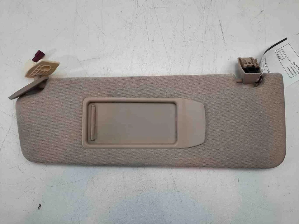 Parasol izquierdo BMW F01 F02 (iluminado) Lh OE beige para BMW 740LI 2011-2015 Foto 1 de 4