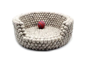 Grey Felt Dog House - Wool Pet Bed - Handmade Cozy Dog Bed - Pet Bedding - Picture 1 of 6