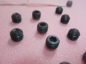 LOT OF 14 ALLEN GRUB SCREWS (NAGRA III ? Kudelski ? IV? ) OR Studer - Picture 1 of 4