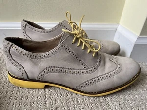 Cole Haan Gramercy Gray Suede Yellow Sole Wingtip Oxford Shoes D39395 Size 8 - Picture 1 of 5