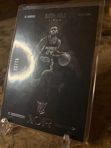 * Buddy Hield 2016-17 Noir 77 RC /79 *