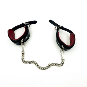 Leather Wrist Cuffs + Chain - Top-Grain Leather - New Without Tags - Renaissance - Picture 1 of 7