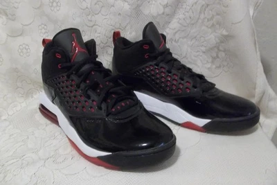 JORDAN MAXIM 200 BLACK GYM RED D6107-001 SIZE 13 MENS - Image 1 of 4