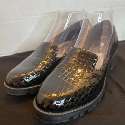 全新带标签 Easy Spirit 女式 6.5 日内瓦漆皮 Lug 乐福鞋 Croc 压花黑色 — 第 1/4 张图片