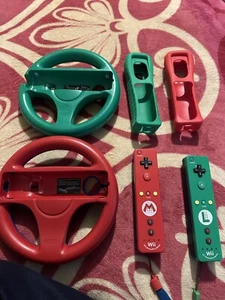 Nintendo Wii Mario & Luigi Motion Plus Controller Bundle Official OEM Wireless - Picture 1 of 9