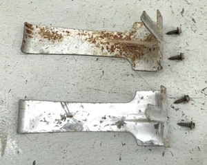 91-96 C4 Corvette Fog / Driving Light Side Spring Bracket Support w/screws OEM - Picture 1 of 13