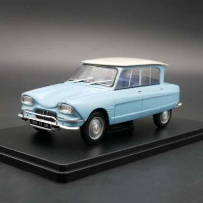 IXO 1:24 Citroen AMI 6 1961  Diecast Car Metal Toy Car Model - Image 1 of 4