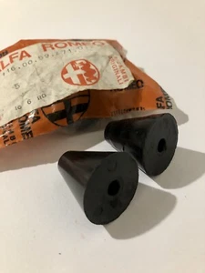 Alfa Romeo (Alfetta). Paar Distanzscheiben Stoßstange hinten. A9 - Bild 1 von 4