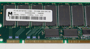Micron MT18LSDT3272G-133B1 PC133R-333 256MB 133MHZ CL3 ECC Server RAM Memory