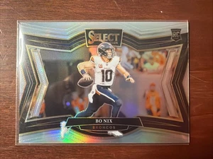 2024 Panini Select Field Level Bo Nix #472 Silver Prizm RC - Denver Broncos - Bild 1 von 2