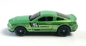 Hot Wheels '07 Shelby GT 500 grün 1:64 **LOSE** - Bild 1 von 4