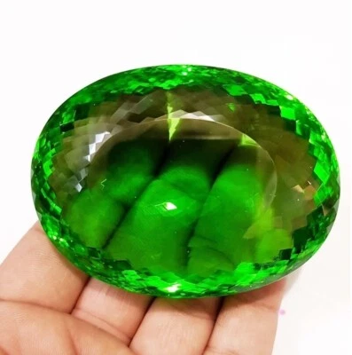Certified Natural Brazilian 850 Ct Oval Cut Big Shiny Green Topaz Loose Gemstone - Image 1 of 4