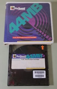 SyQuest SQ400 5.25" Removable Hard Disk Cartridge - 44MB - Afbeelding 1 van 7