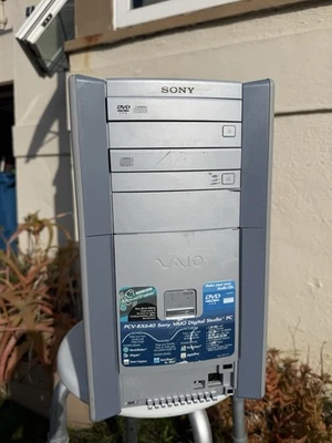 🖥️ Sony PCV-RX630 – Intel Celeron 1.3 Ghz  Windows XP  Retro Games no floppy - Image 1 of 4