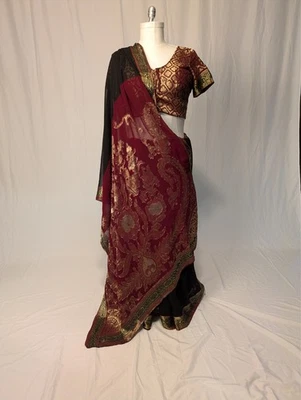 Conjunto indio: sari, blusa, enagua. Colores negro, dorado y óxido Foto 1 de 4