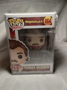 Funko Pop! TV Vinyl Bobble-Head Magnum, P.I. #964 "Thomas Magnum" Protector - Picture 1 of 6