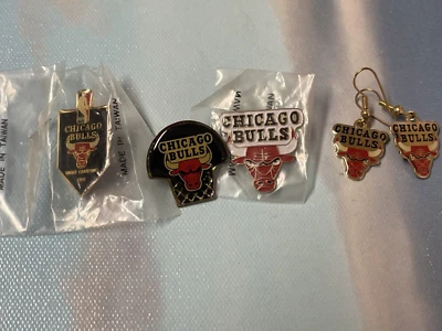vintage Chicago Bulls  Michael Jordan era pins and earrings lot - Image 1 of 4