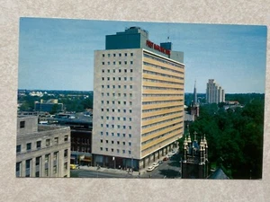 G1756 Postcard First National Bank Jackson MS Mississippi - Picture 1 of 2