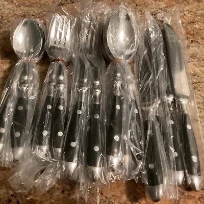 CAFE Negro Williams-Sonoma 20 Piezas - Servicio para 4 Cubiertos Sin Usar 2 Remaches Foto 1 de 4