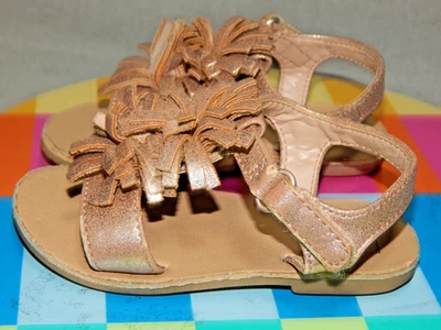 Toddlers girl size 6 Baby Gap Rose Gold fringe sandals shoes floral heel strap - Image 1 of 4