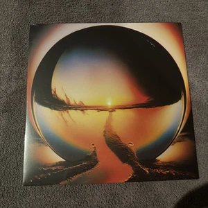 Signed Sleeve Cage the Elephant Neon Pill Sweetart Colored Vinyl LP Sealed - NEW - Imagen 1 de 3