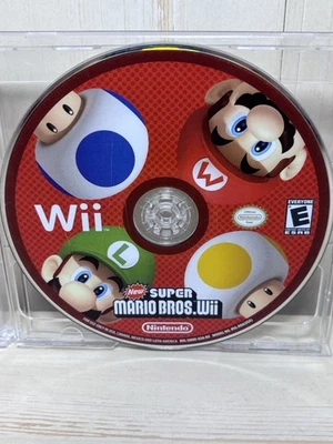 New Super Mario Bros. Wii (Wii, 2009) Disc Only Tested And Working - image 1 of 2