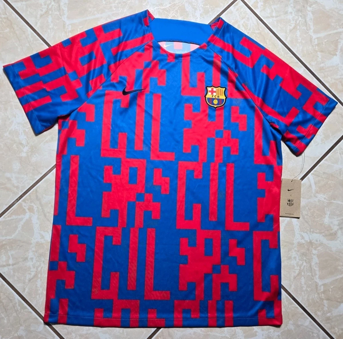 Preços baixos em Fc Barcelona Vermelho Tamanho Extra Grande fã de