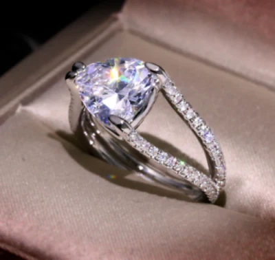 Anello di fidanzamento in argento sterling 925 creato in laboratorio con diam... - Immagine 1 di 3