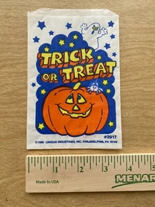 Vintage Trick or Treat Illustrated Paper Bag Candy Goodie Orange Pumpkin Type - Picture 1 of 2