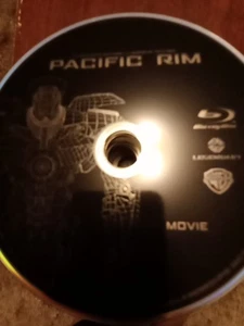 PACIFIC RIM BLU RAY DISC ONLY USED TESTED FREESHIP NOTRACKING - Foto 1 di 1