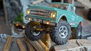 Warm White Headlights and Amber Bumper Fog Lights LED for SCX24 Chevy C10 - USA - Picture 1 of 8