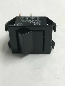 KEMA KEUR 2600-11E-B 16A 250V On/Off Black Rocker Switch - Picture 1 of 6