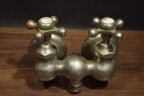 Vintage Antique  Chrome Nickel Sink Tub Faucet Filler with Hot & Cold  Handle Cover