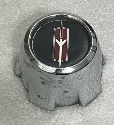 (1) OEM GENUINE GM Oldsmobile Cutlass 72 - 88 Rally Wheel Center Cap 416393 - Image 1 of 4