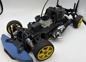 For parts Kyosho engine car V-One R ? 4WD chassis - Picture 1 of 17