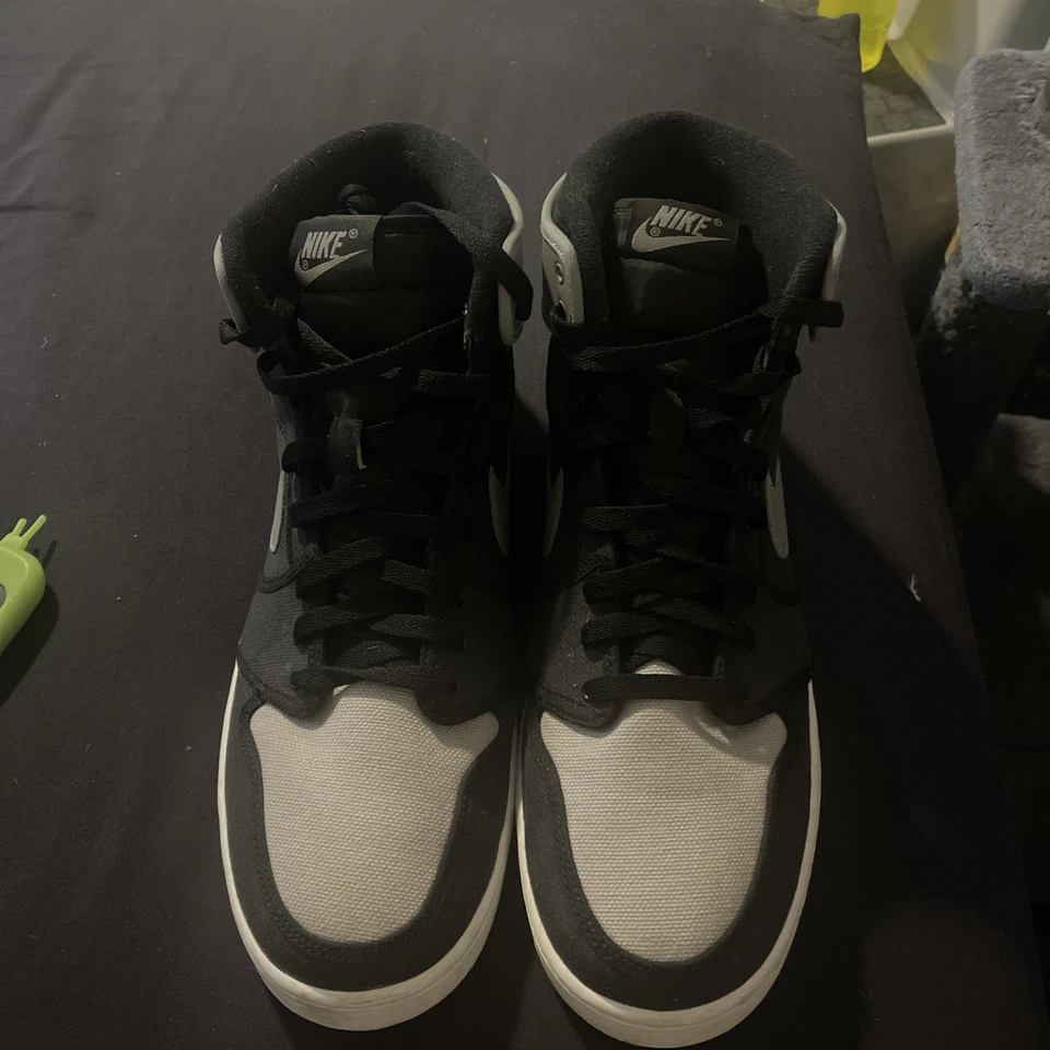 Nike Air Jordan 1/AJKO Sombra/Retro Alto OG Tenis Negro/Blanco/Gris Talla 14 Foto 1 de 4