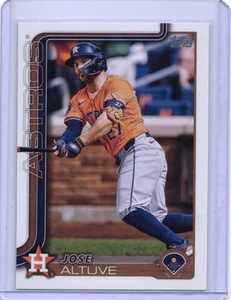2025 Topps Jose Altuve #260 Houston Astros - Picture 1 of 2