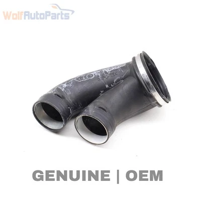 AUDI S8 2013-2018 4,0 L - Manguera de admisión de aire 4H0129616P Foto 1 de 4