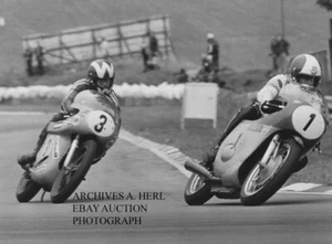MV Agusta factory racer Giacomo Agostini 1972 Brands Hatch Hutchinson 100 racing - Picture 1 of 1