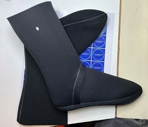 SUBMERGED DRYSUIT NEOPRENE SOCKS 5mm (Pair) Incl.a metre tape - Picture 1 of 2