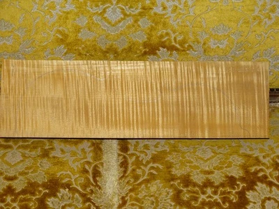 Tonewood, tonewood, from estate, well flamed Violin back, best flamed back - Image 1 of 2