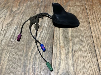 Radio estéreo Volkswagen 2008-2017 techo aleta de tiburón antena 3C0035507T Passat Jetta Foto 1 de 4