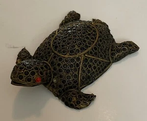Tibetan Gilt Repoussé Turtle Coral Cabochon Hand Crafted In Nepal-Hard To Find - Picture 1 of 3