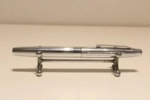 VINTAGE RARE LUXURY USSR METAL CHROMED FOUNTAIN PEN "AP" WITH 14K GOLD NIB - Picture 1 of 11