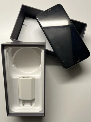 Apple iPhone 8 - 64GB - Grigio Siderale (Sbloccato) - Immagine 1 di 4