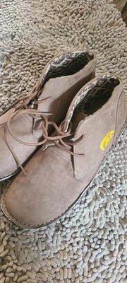 Iowa Hawkeyes Primus Shoes Size 12 - Image 1 of 4