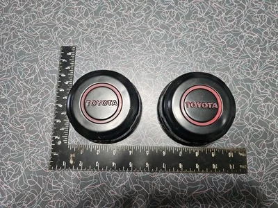 RARO 1986 - 1994? Tapacubos centrales para pick-up Toyota 4Runner T100 rojo y negro (2) Foto 1 de 4