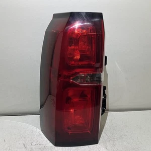 2015 - 2019 Chevy Suburban Tail Light Driver Left LH OEM 2079 - Picture 1 of 18