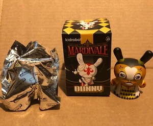 Kidrobot Mardivale Dunny Andrew Bell Scribe Harlequin Green Variant 3" vinyl - Picture 1 of 1