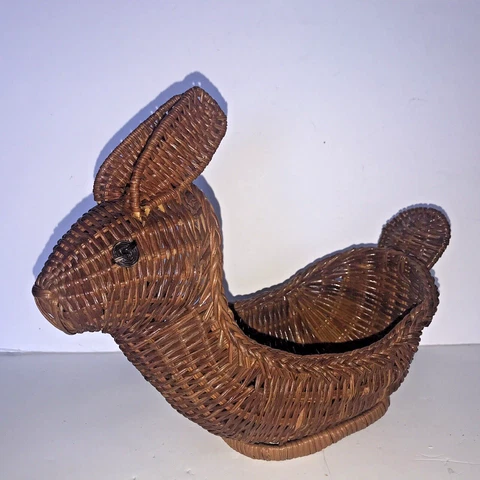 VTG  BUNNY RABBIT  Wicker Basket MCM 70’s Catch-all Trinkets, Bread, Plant Cute! Cover